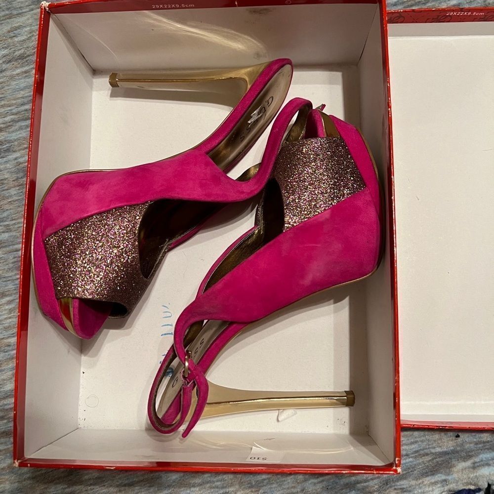 Guess-9- Stilleto